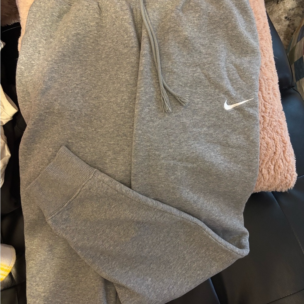 Nike Gray Track Pants with Relaxed Fit and Soft Material